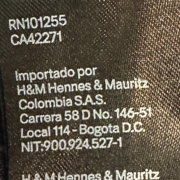 H&M Sheet Long Sleeve Multi Color Floral Print Top - Size 8 - Picture 8 of 9